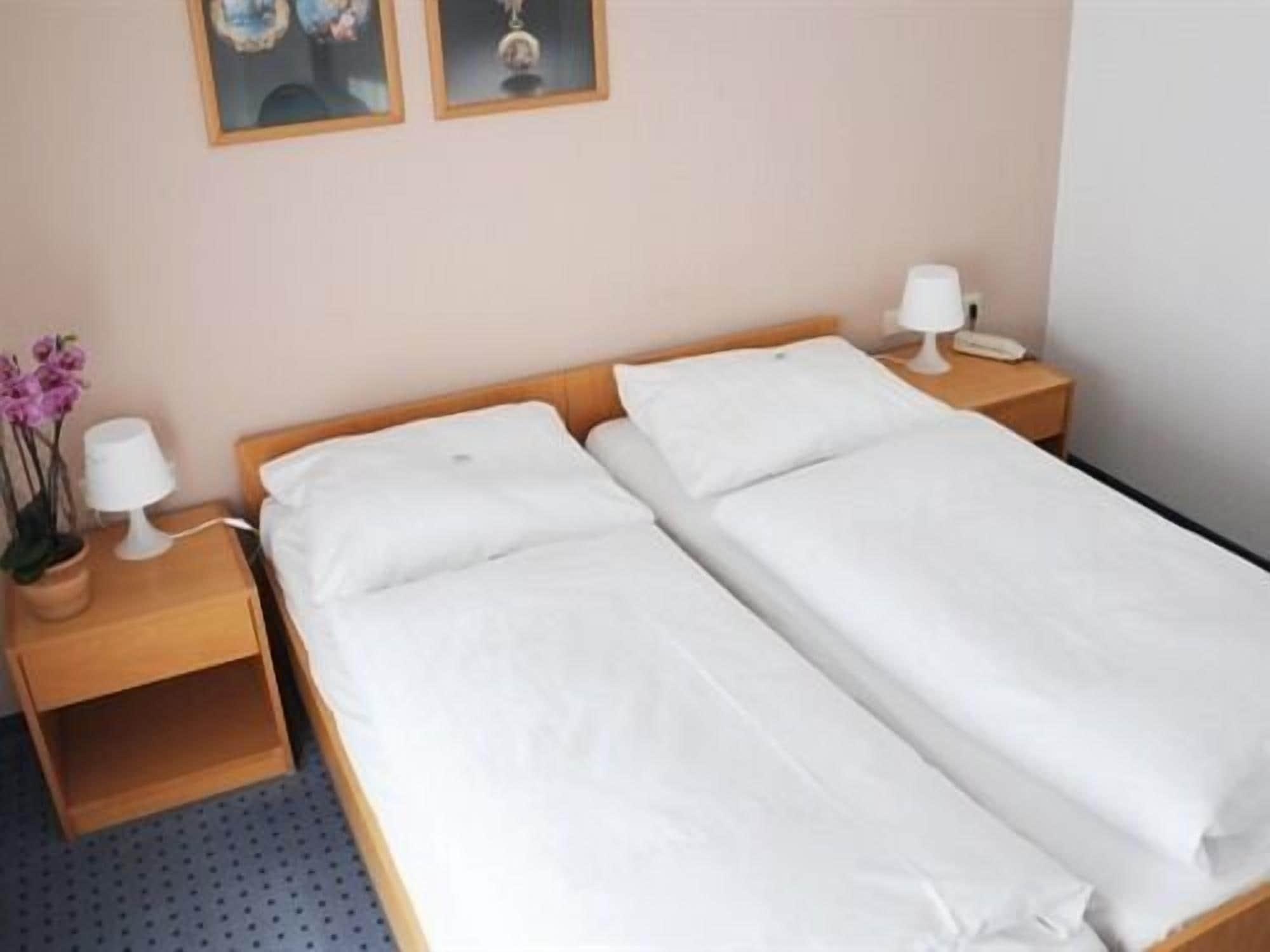 Hotel Ulmer Stuben Εξωτερικό φωτογραφία
